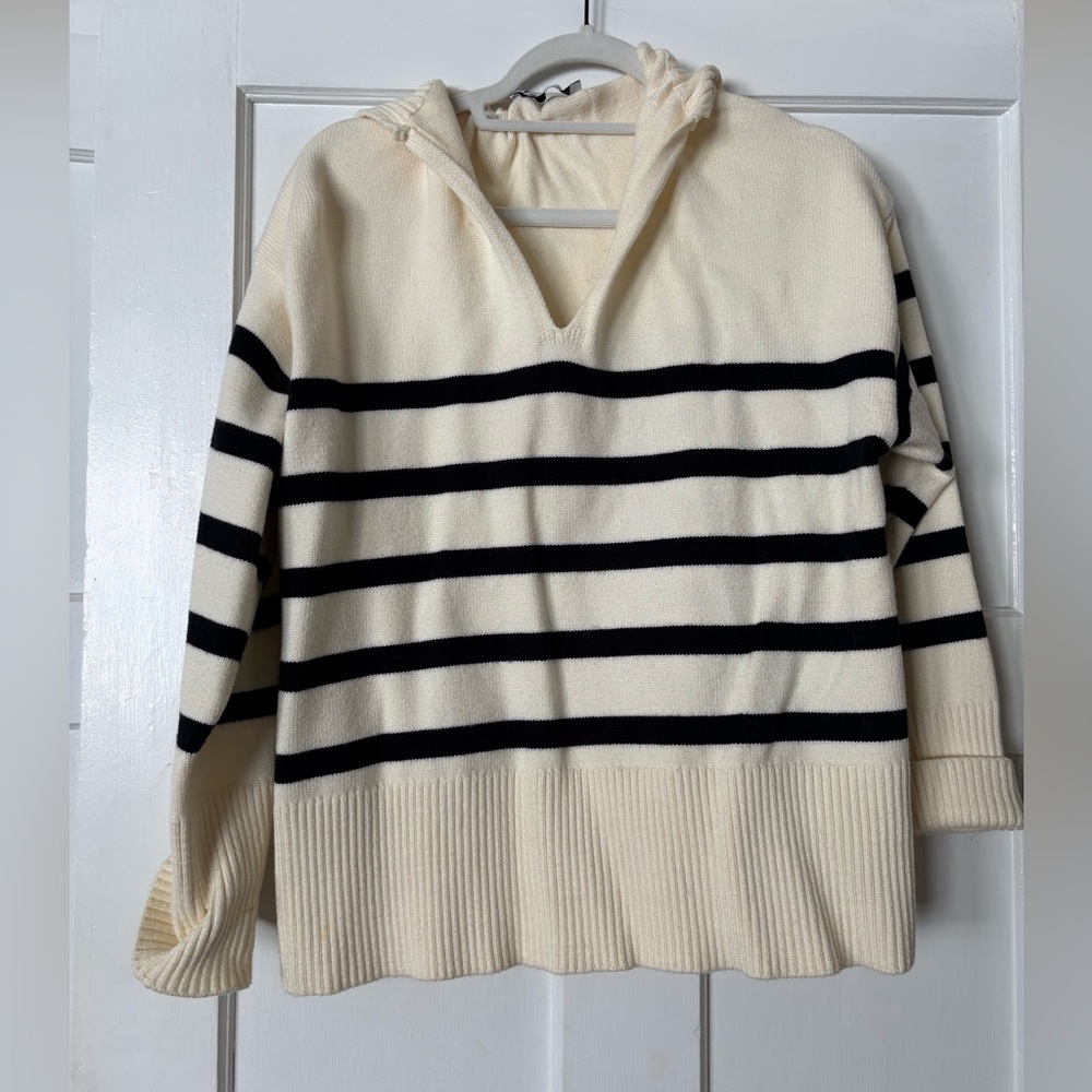 Zara sweater stripe
